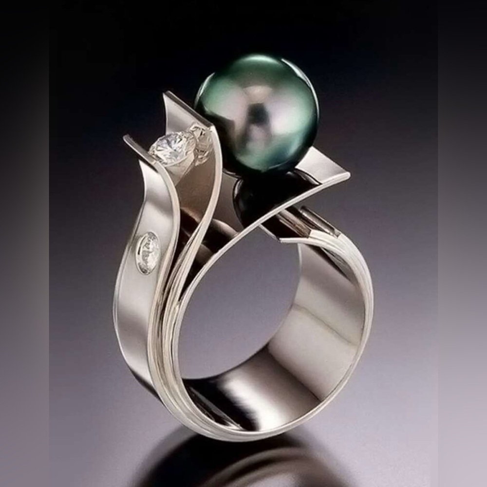 ETERNITY WEDDING RING - Picture 3 of 10